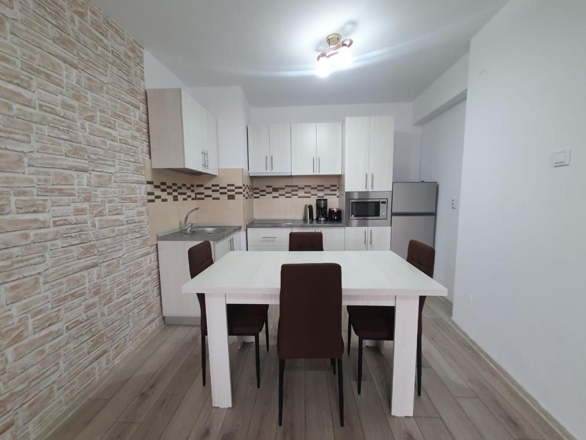 Apartament Posada Curtea de Argeş Exterior foto
